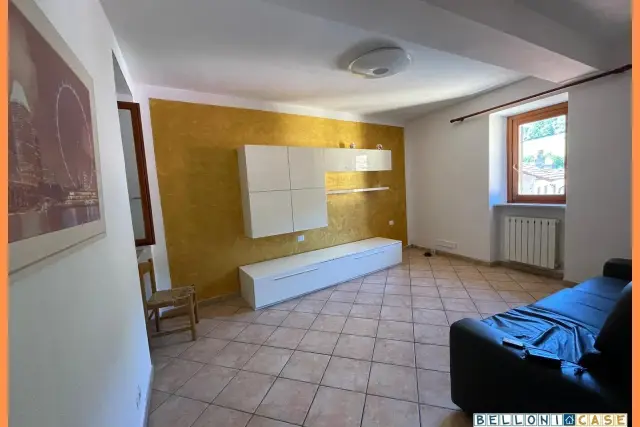 2-room flat in {3}, - Photo 1