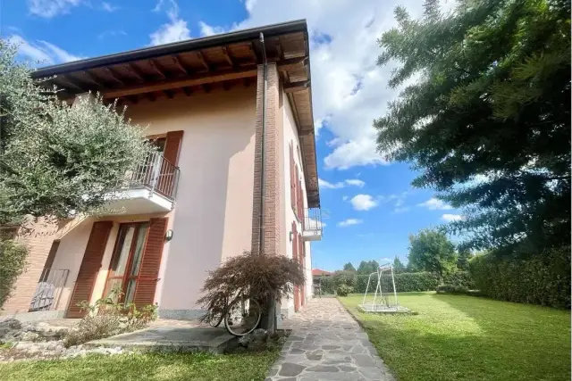 Villa in Don Antonio Brambilla, Casatenovo - Foto 1