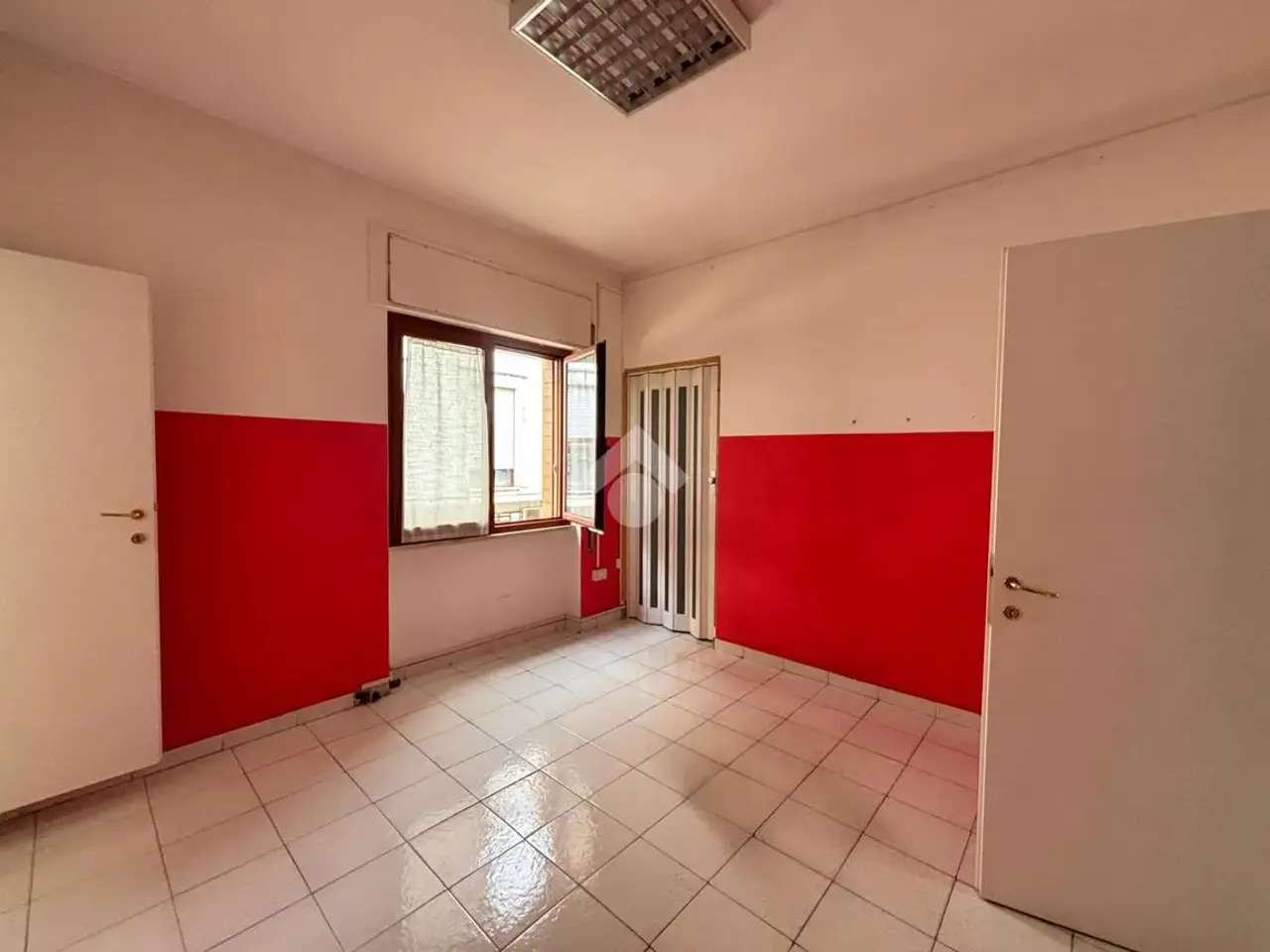Ufficio in V.Le della Stazione 261, Latina, {3} - Foto 2