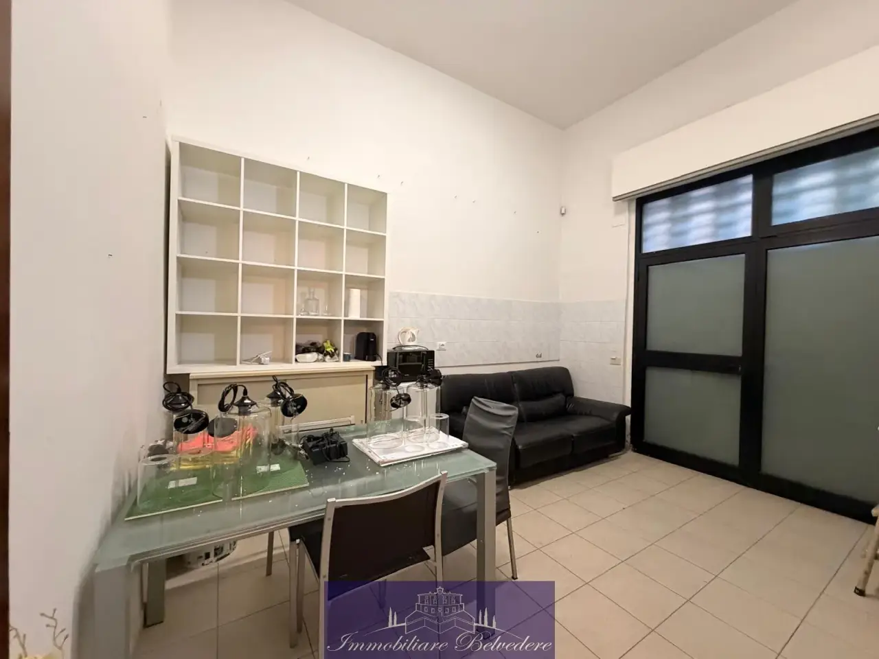 Negozio in Via Giuseppe Grandi, Firenze, {3} - Foto 1