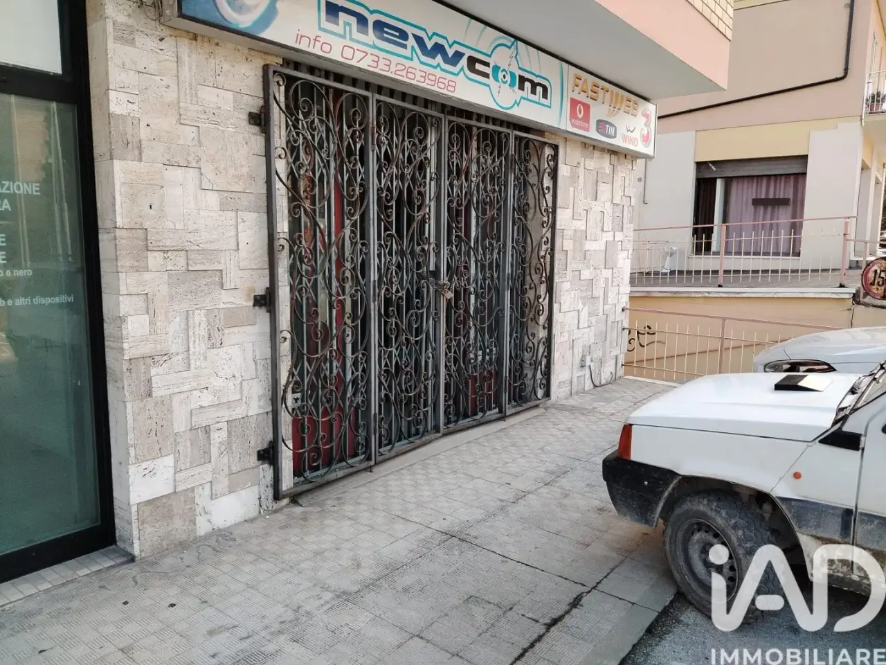 Ufficio in Via Velini, Macerata, {3} - Foto 2