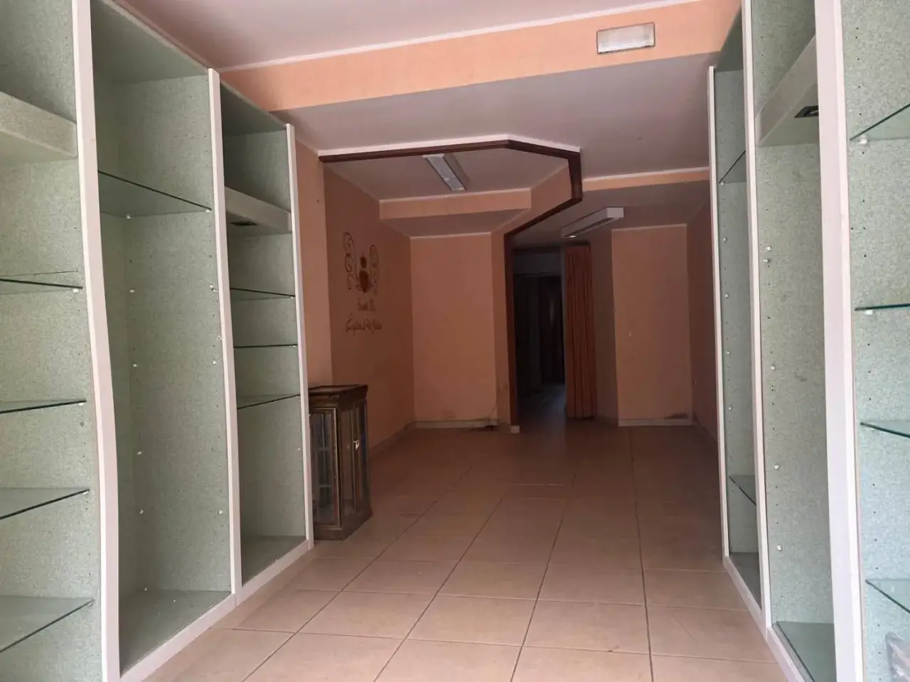 Laboratorio in Via Terravecchia Inferiore 244, Vibo Valentia, Vibo Valentia, {3} - Foto 2