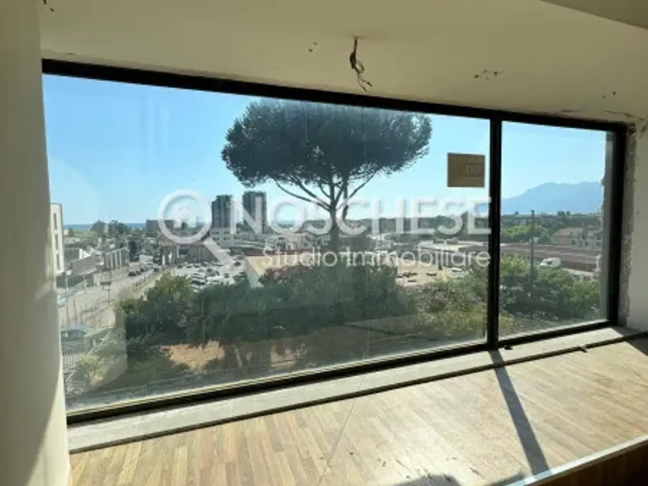Ufficio in Via San Leonardo 36, Salerno, {3} - Foto 1