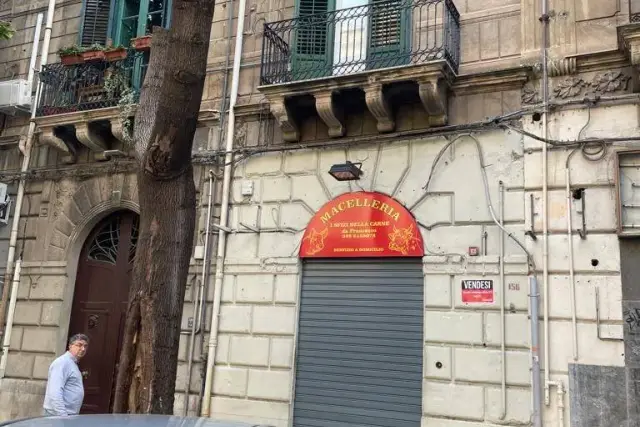 Geschäft in Via Archimede, Palermo - Foto 1