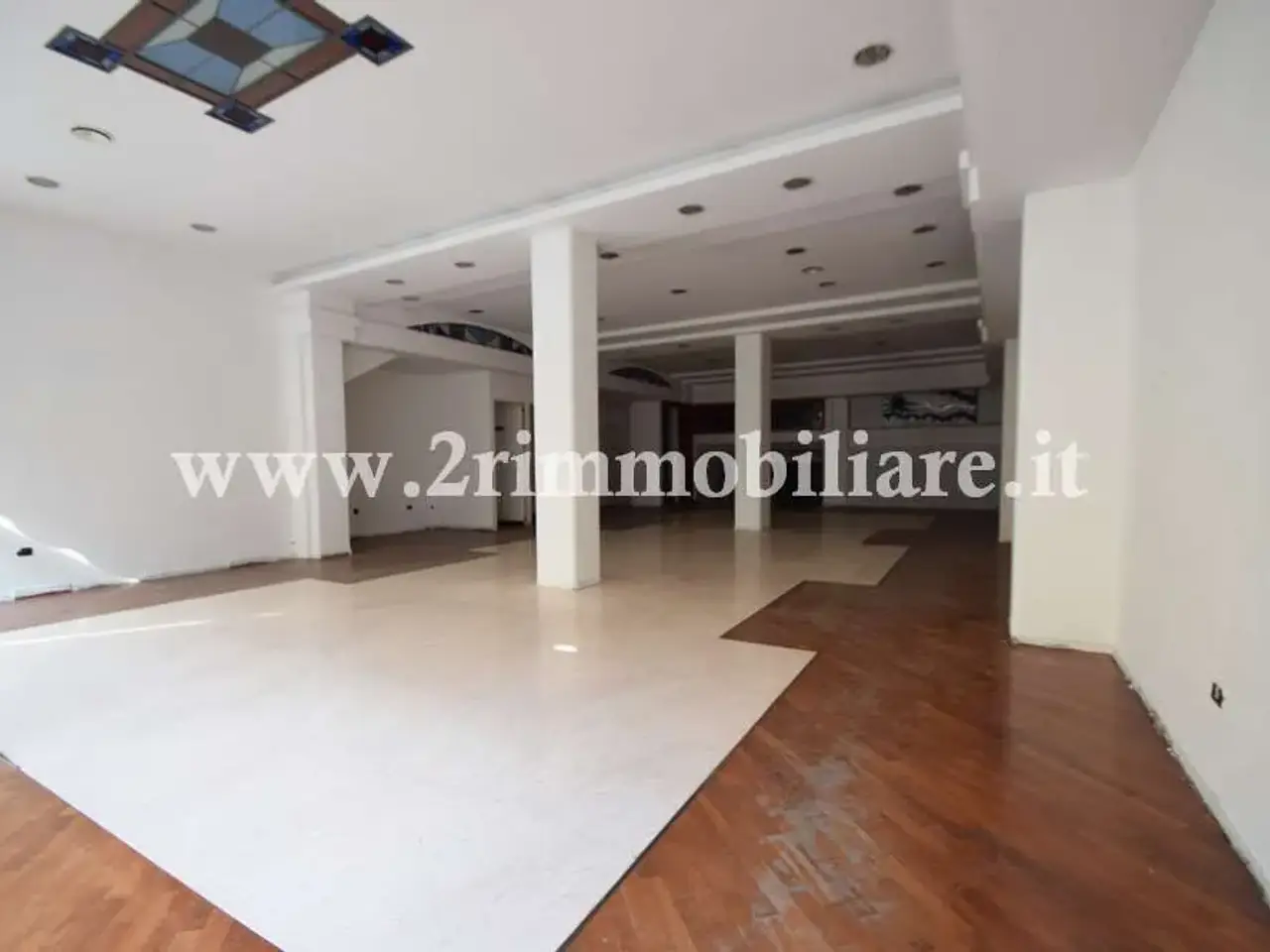 Negozio in C,So Vittorio Veneto, Mazara Del Vallo, {3} - Foto 2