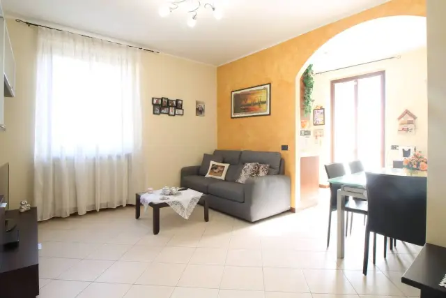 3-room flat in Via dei Livelli 11/a, Caselle Lurani - Photo 1