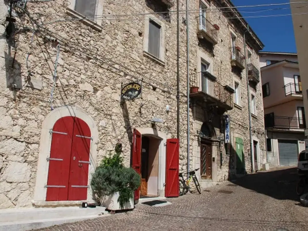 Negozio in Via Maria Caniglia, Rivisondoli, {3} - Foto 1