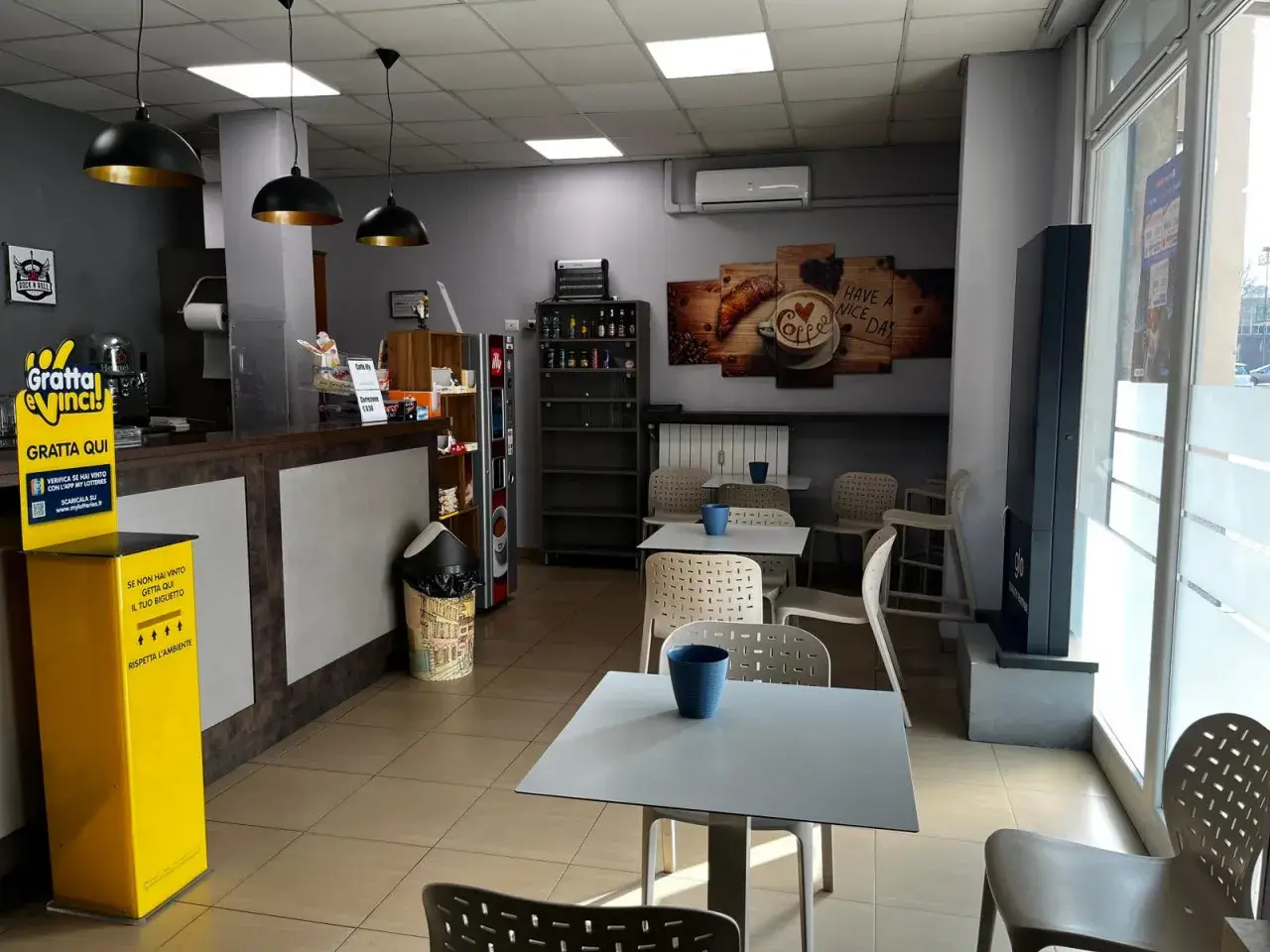 Bar in Corso Valentino    182, Casale Monferrato, {3} - Foto 2