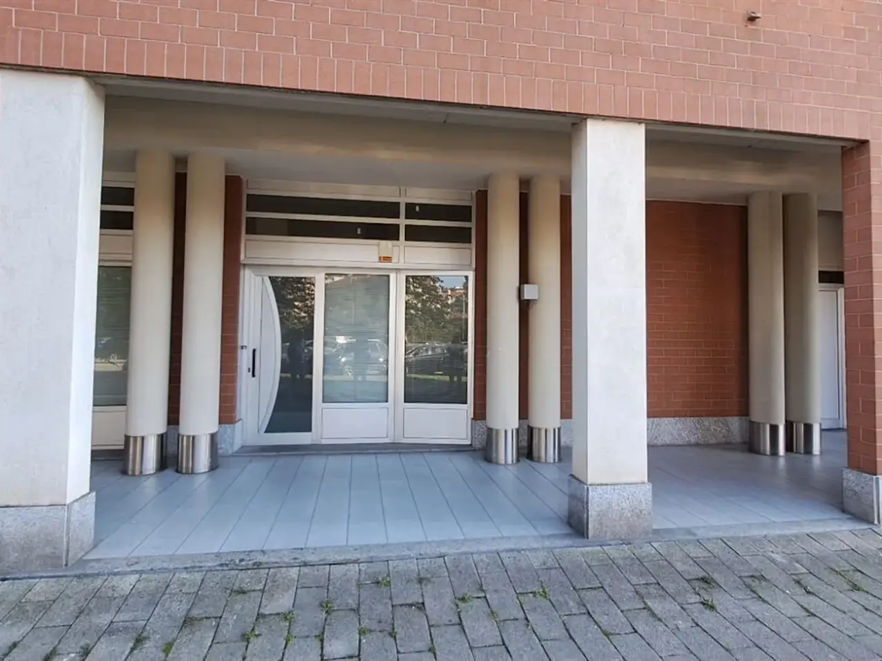 Negozio in Via Val della Torre 49/11, Torino, {3} - Foto 1