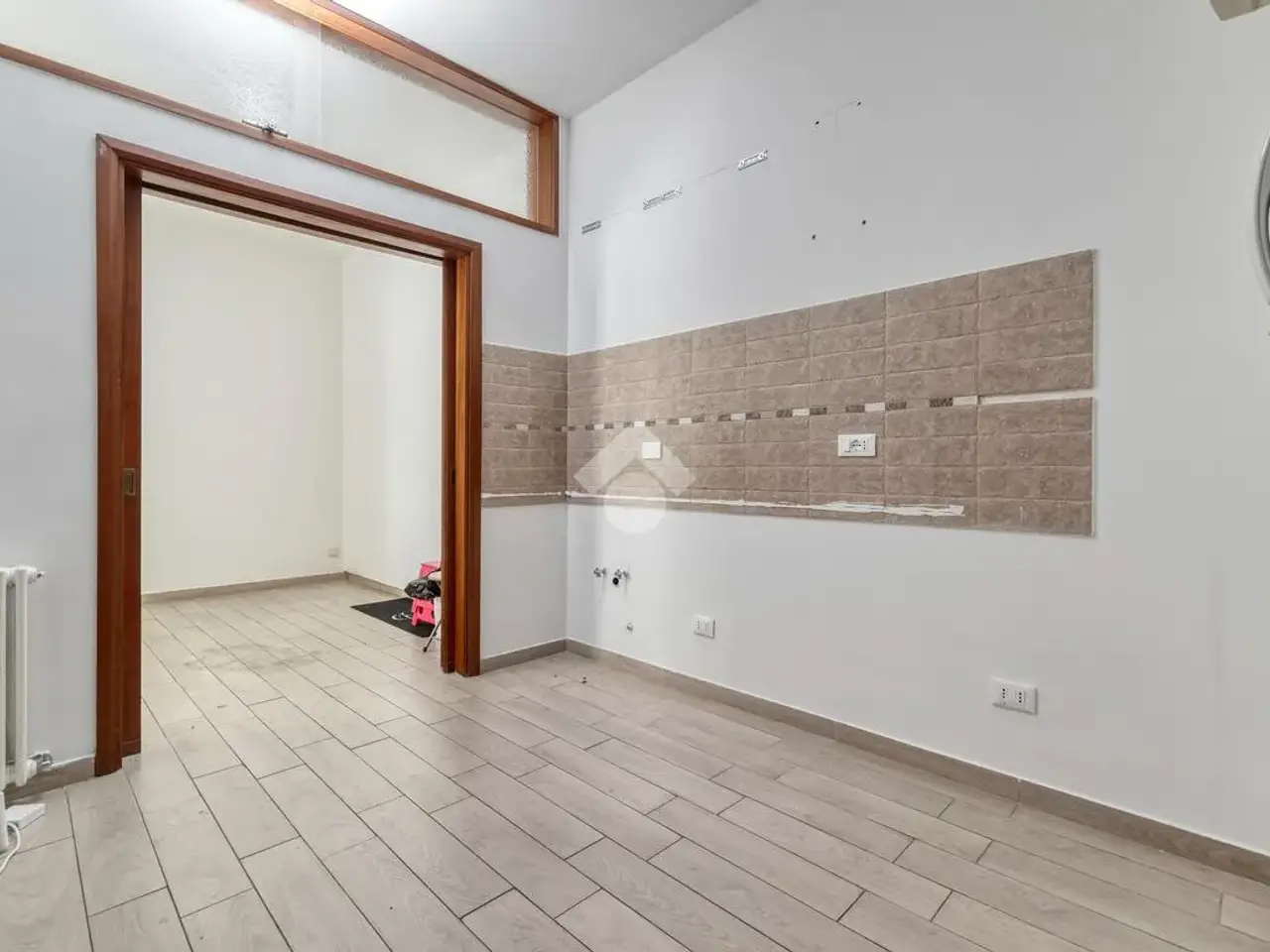 Ufficio in Via San Felice 133, Bologna, {3} - Foto 1