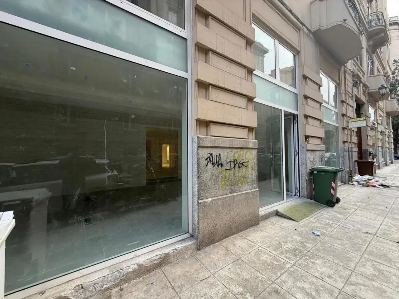 Magazzino in Via Milano 11, Palermo, {3} - Foto 2
