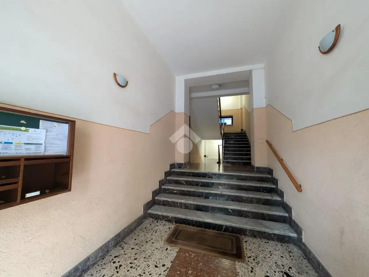 Ufficio in Via Roma 179, Pomezia, {3} - Foto 2