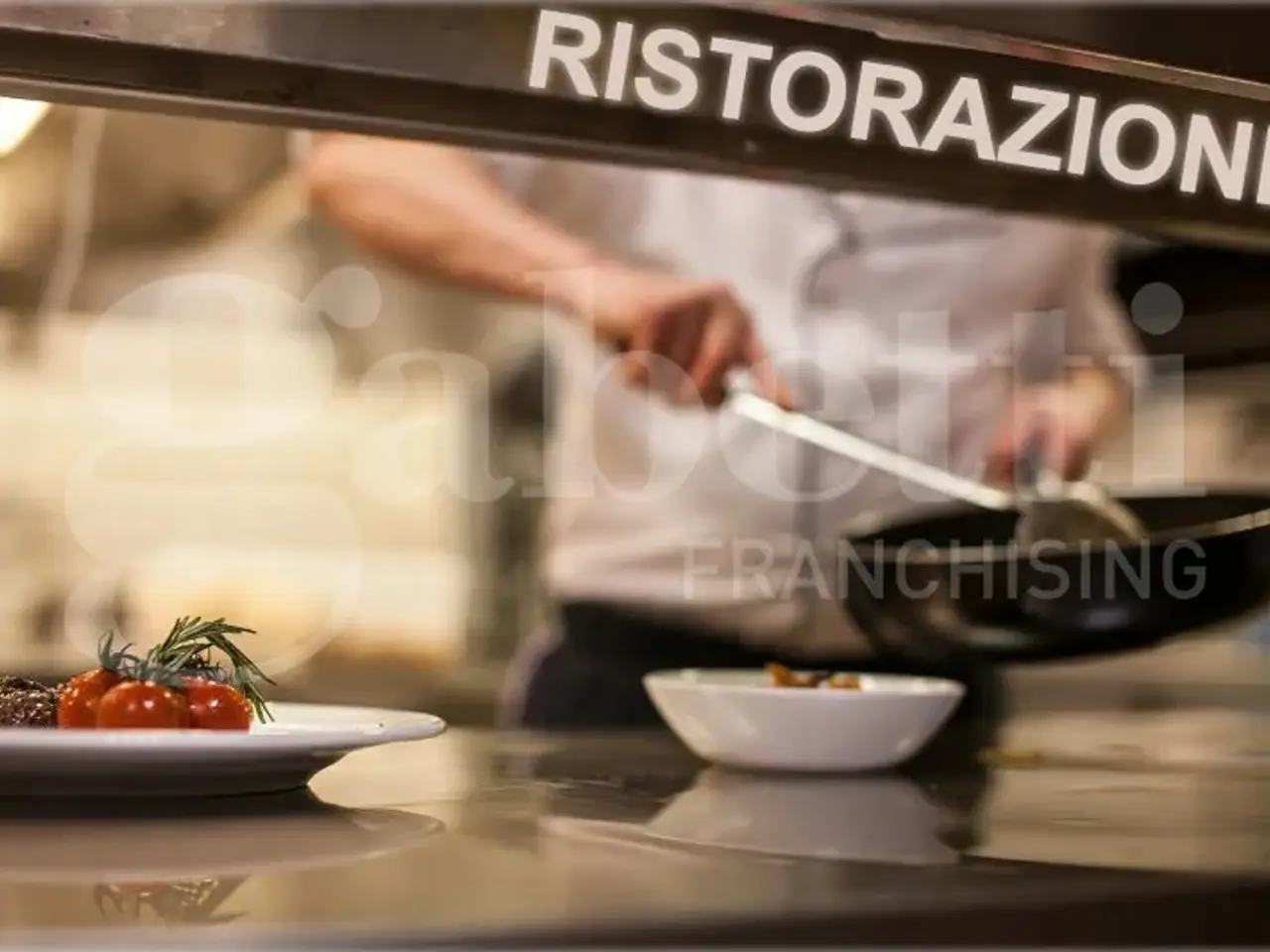 Esercizio commerciale in Lungadige Porta Vittoria Snc, Verona, {3} - Foto 1