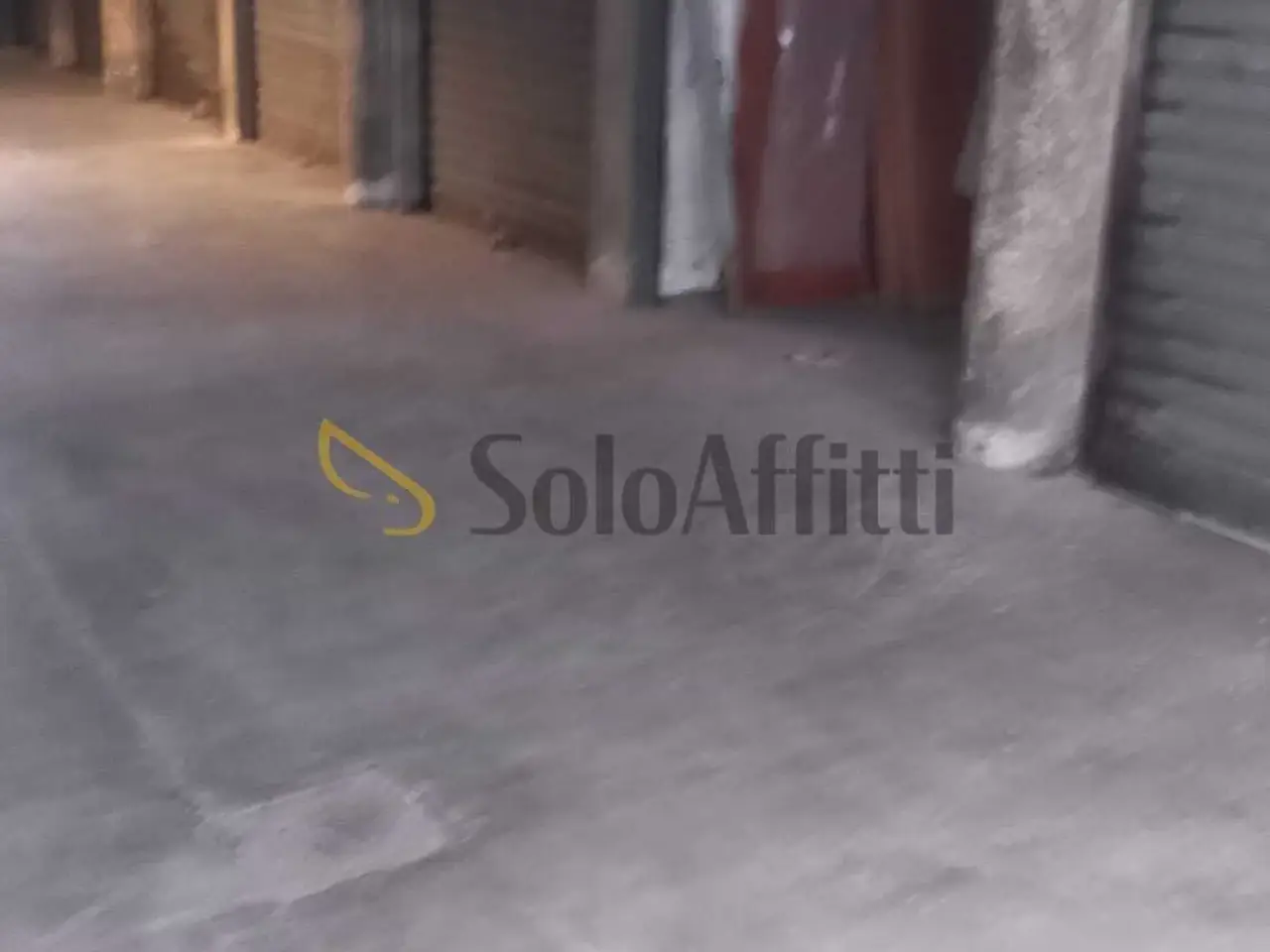 Parcheggio chiuso in Via Celeste Negarville, Torino, {3} - Foto 1