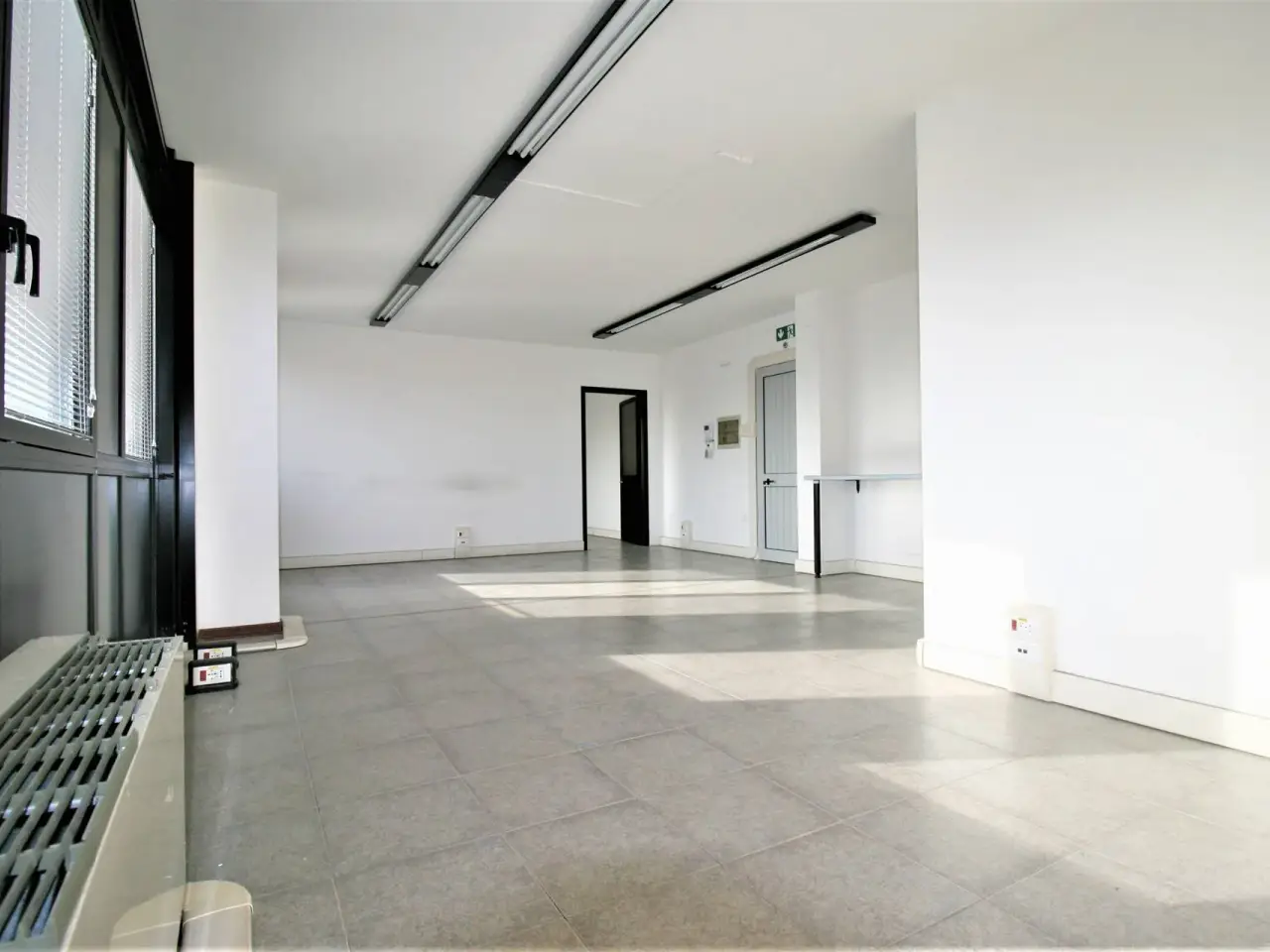 Ufficio in , Cecina, {3} - Foto 1