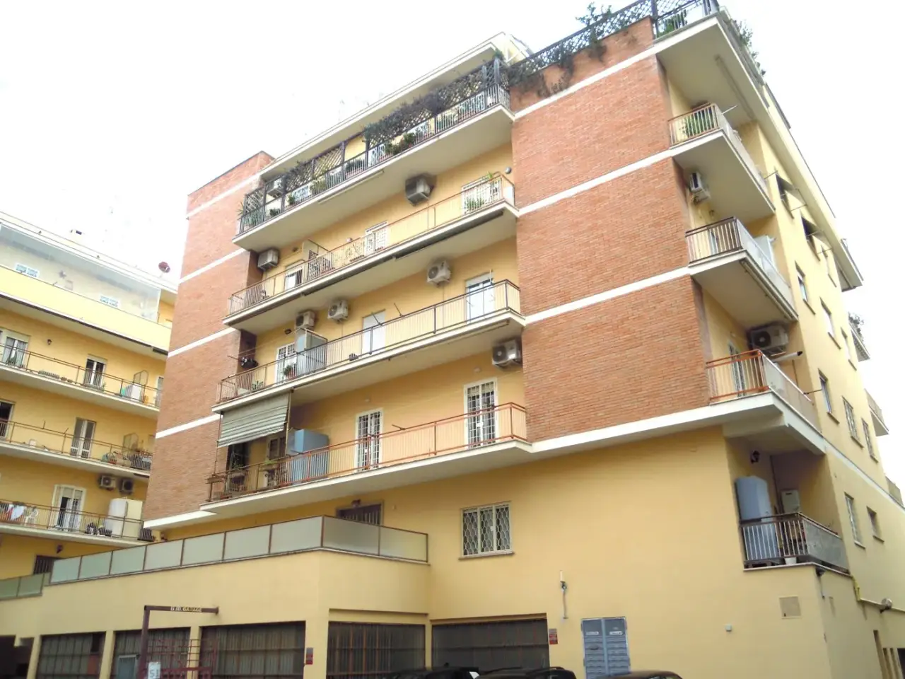 Magazzino in Via Giuseppe Allievo, Roma, {3} - Foto 1