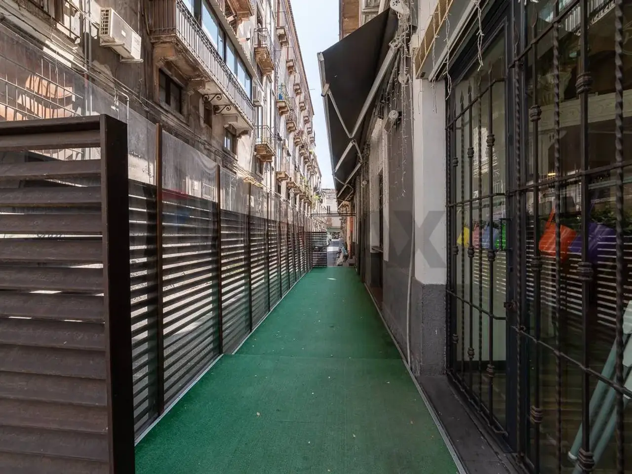 Esercizio commerciale in Via Filippo Corridoni 36/38/40, Catania, {3} - Foto 2