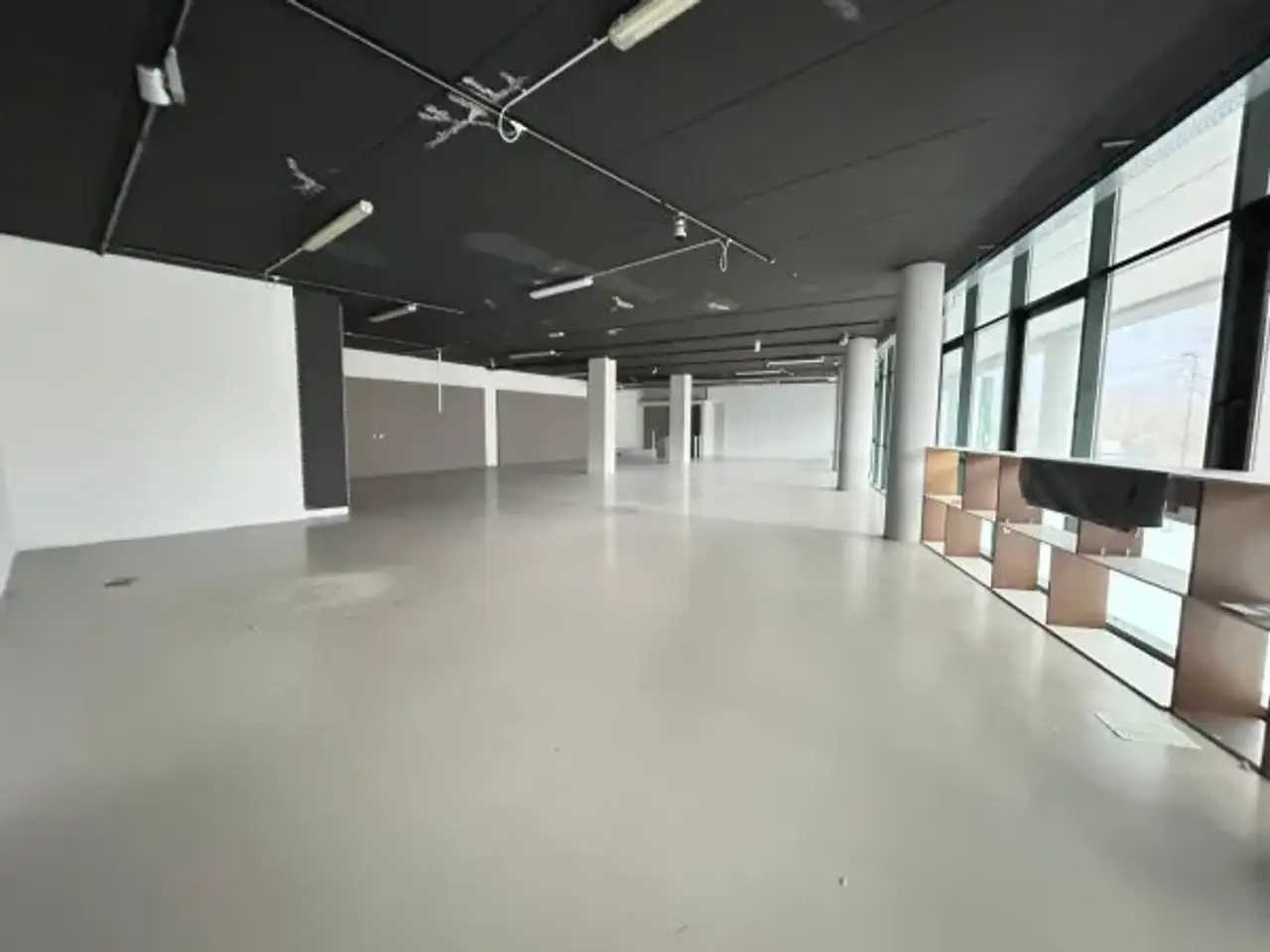 Negozio in Via Nazionale, Vigano San Martino, {3} - Foto 1