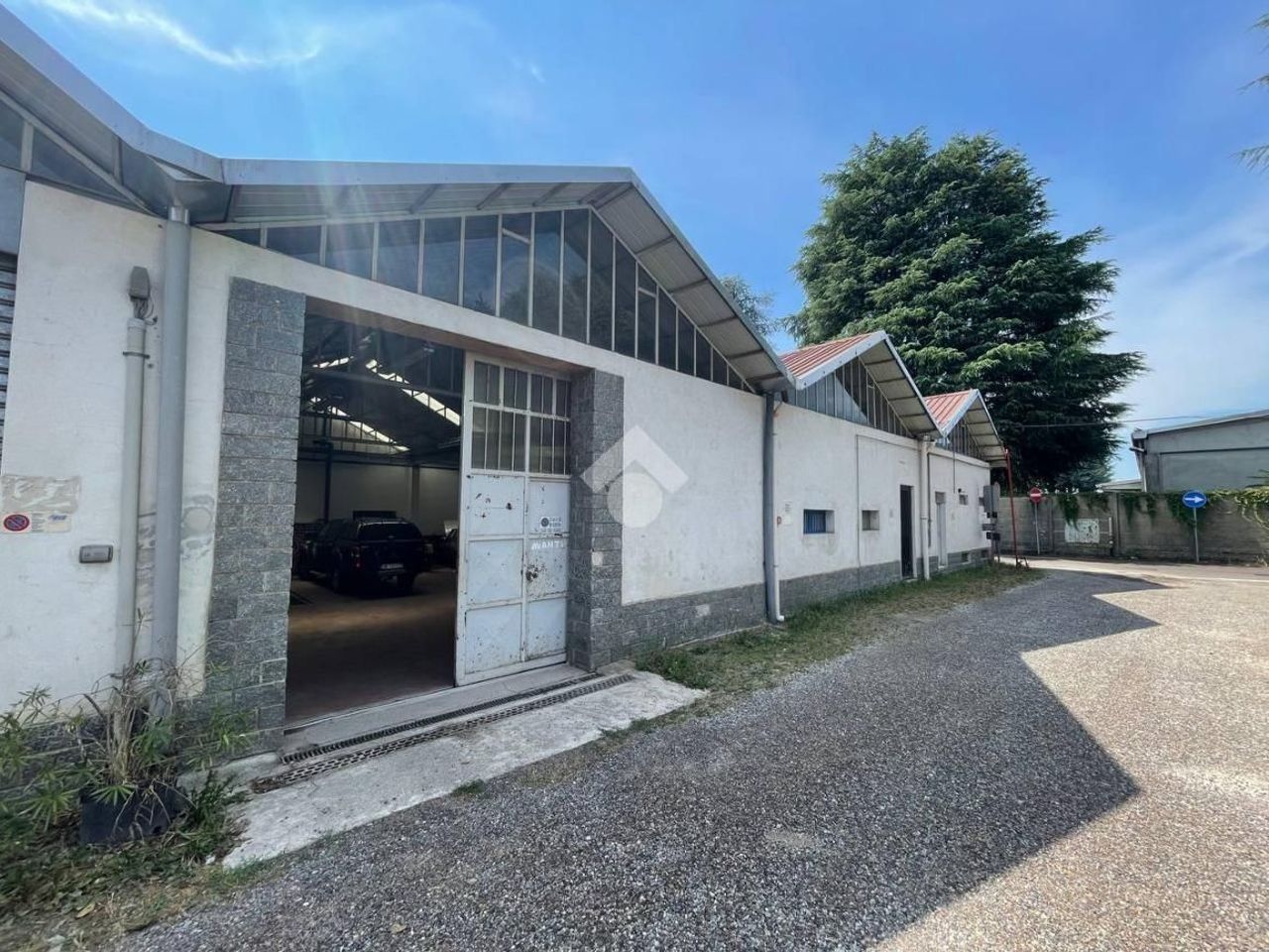 Capannone in Via Giuseppe Verdi 6, San Giorgio Su Legnano, {3} - Foto 1