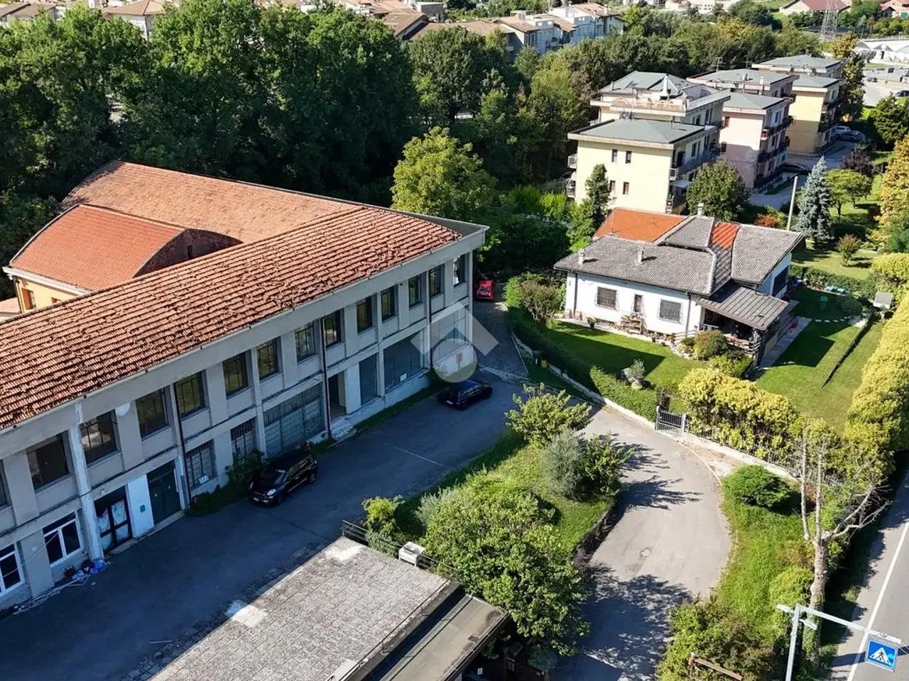 Laboratorio in Via XXV Aprile 1, Peschiera Del Garda, {3} - Foto 2