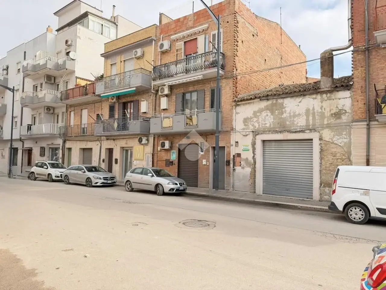 Magazzino in Via Napoleone Battaglia 74, Lucera, {3} - Foto 1