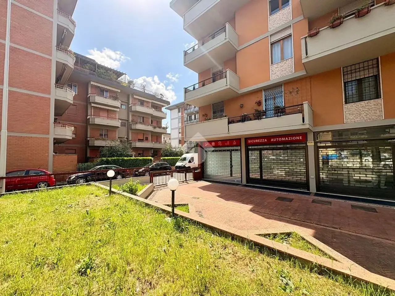 Negozio in Via Pontassieve 2, Firenze, {3} - Foto 2
