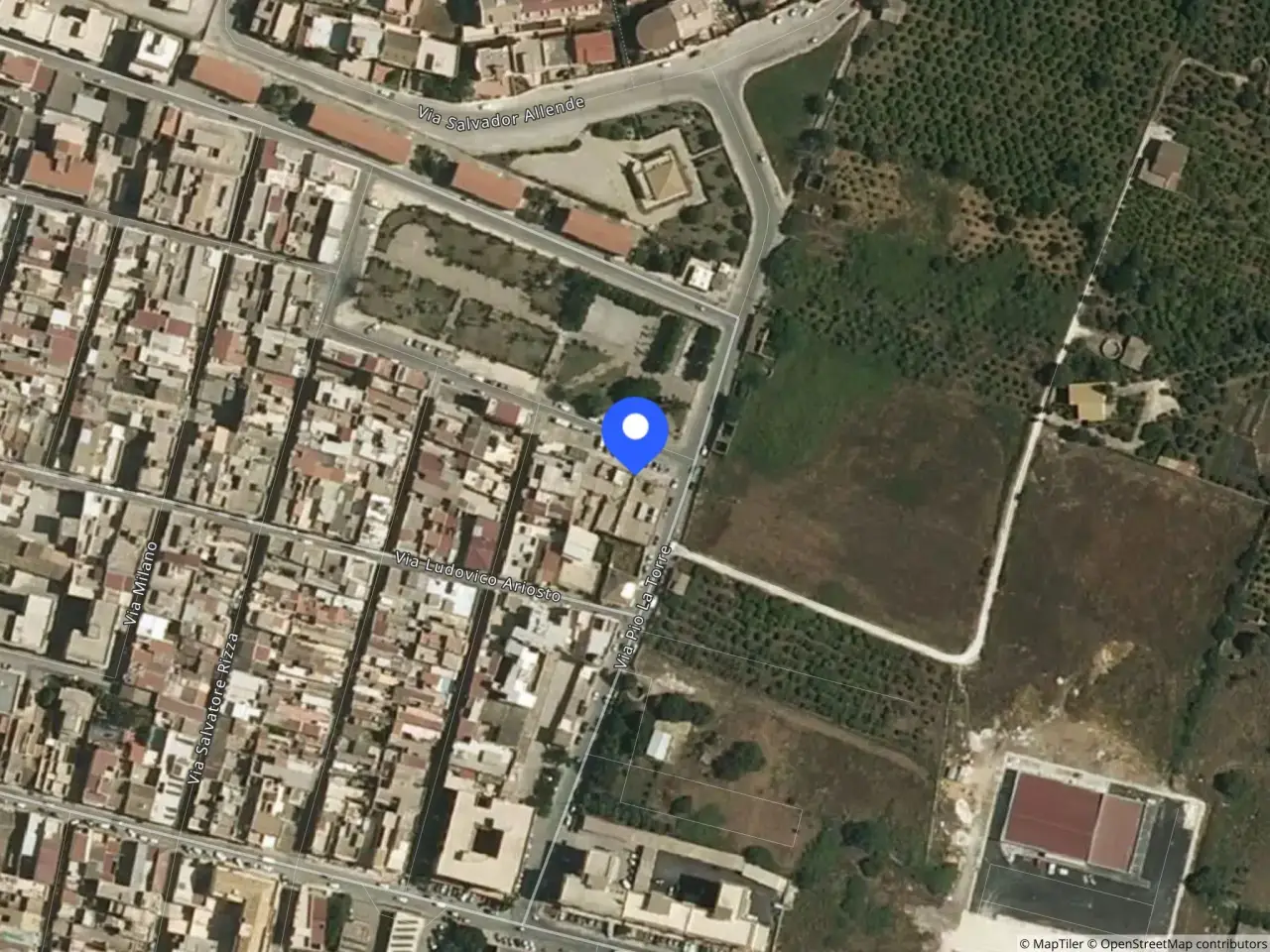 Negozio in Piazza Aldo Moro, 5, 96014 Floridia Sr, Italia 5, Floridia, {3} - Foto 2