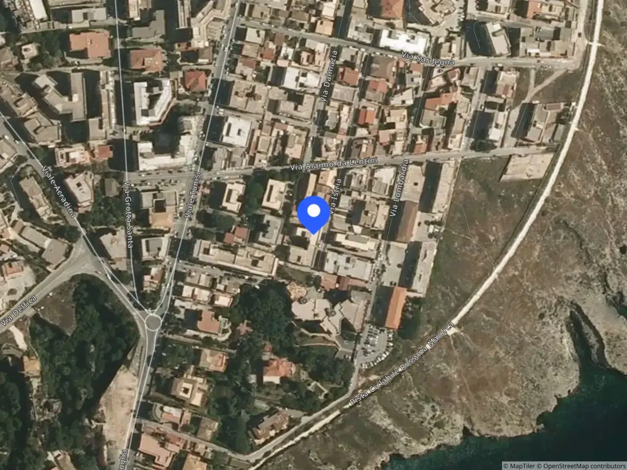 Garage in Via Istria, 11, 96100 Siracusa Sr, Italia 11, Siracusa, {3} - Foto 2