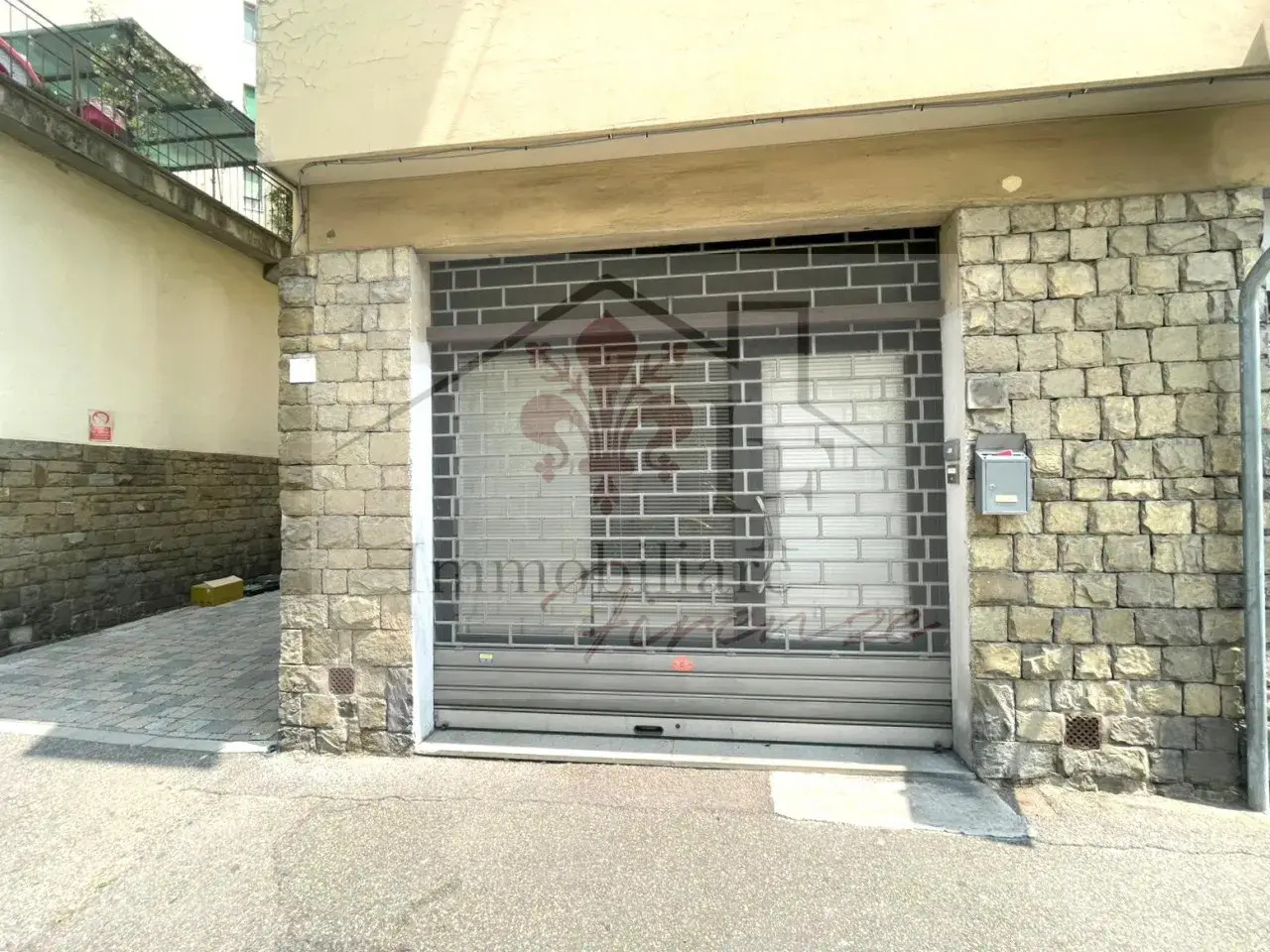Negozio in Via Mugello, Firenze, {3} - Foto 1
