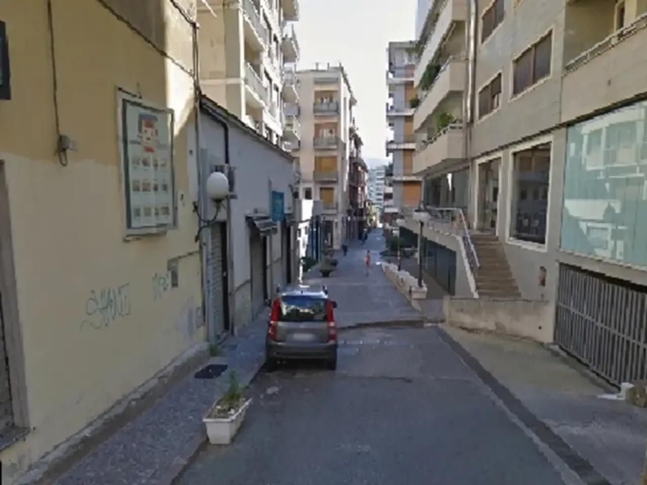 Negozio in Via Vincenzo Biscardi, Cosenza, {3} - Foto 2