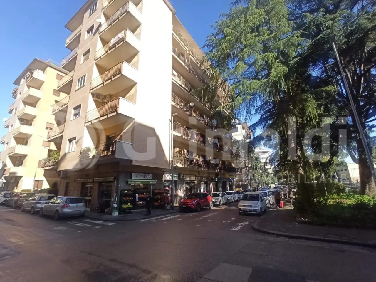 Negozio in Via Nicola Sala , Benevento, {3} - Foto 2