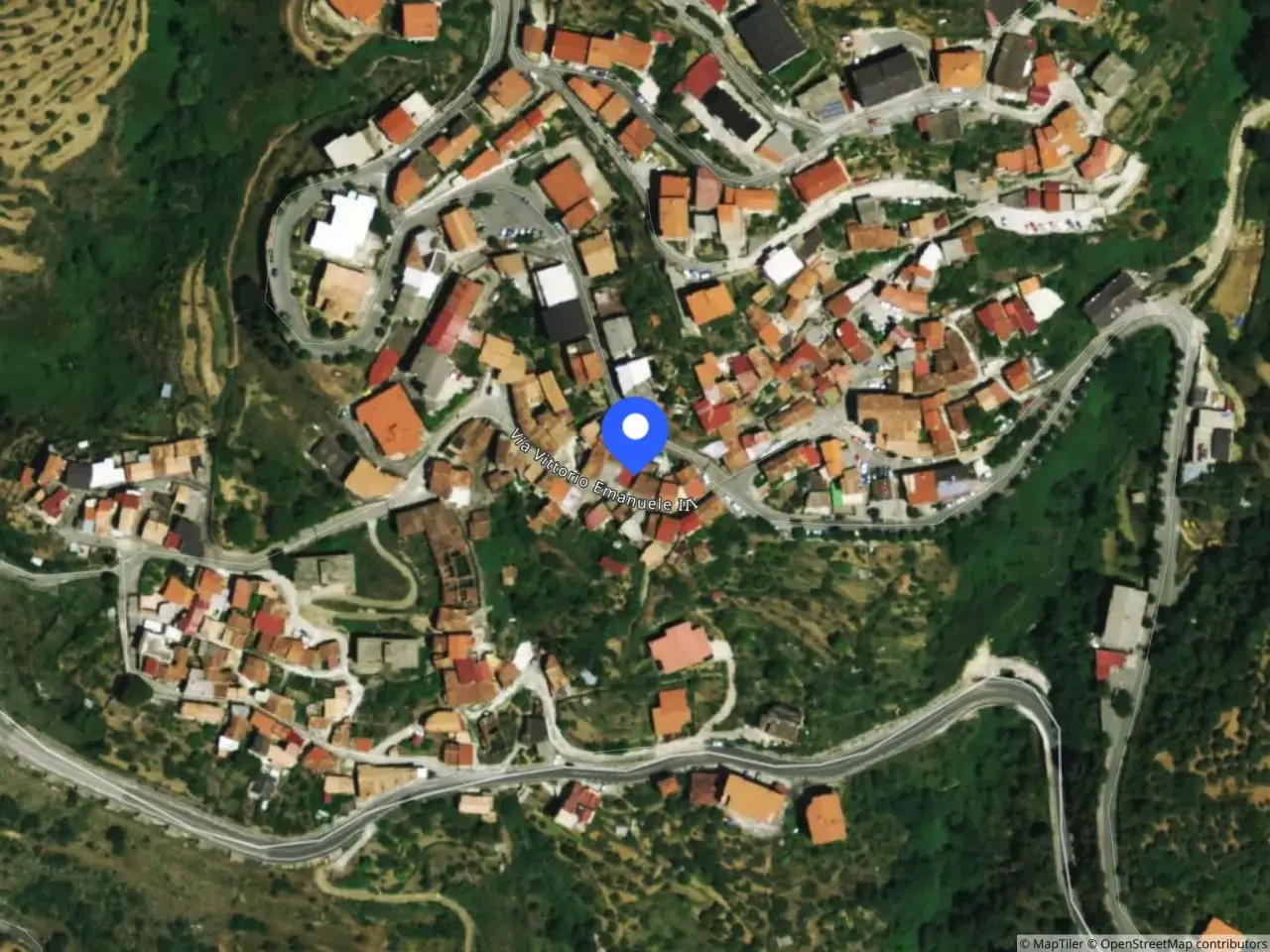 Laboratorio in Località Brazzano, Magisano, {3} - Foto 1