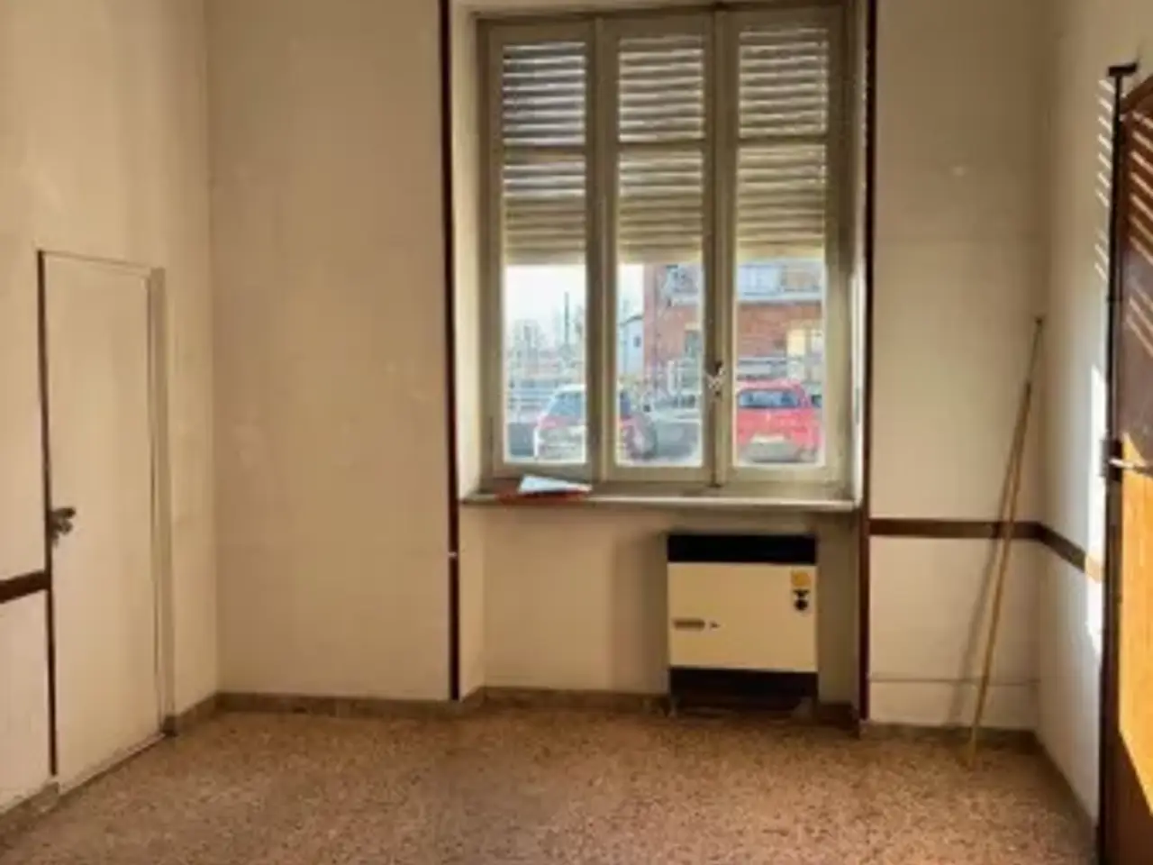 Ufficio in Via Riccardo Gatto 45, Pinerolo, {3} - Foto 1