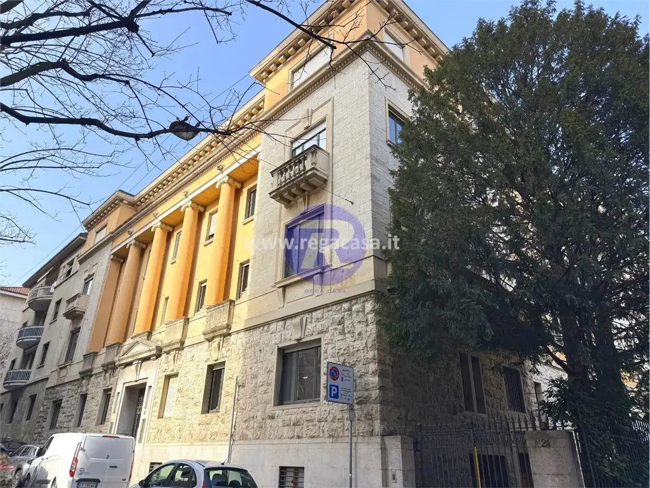 Ufficio in Via Antonio Locatelli 23, Bergamo (Bg), Bergamo, {3} - Foto 1