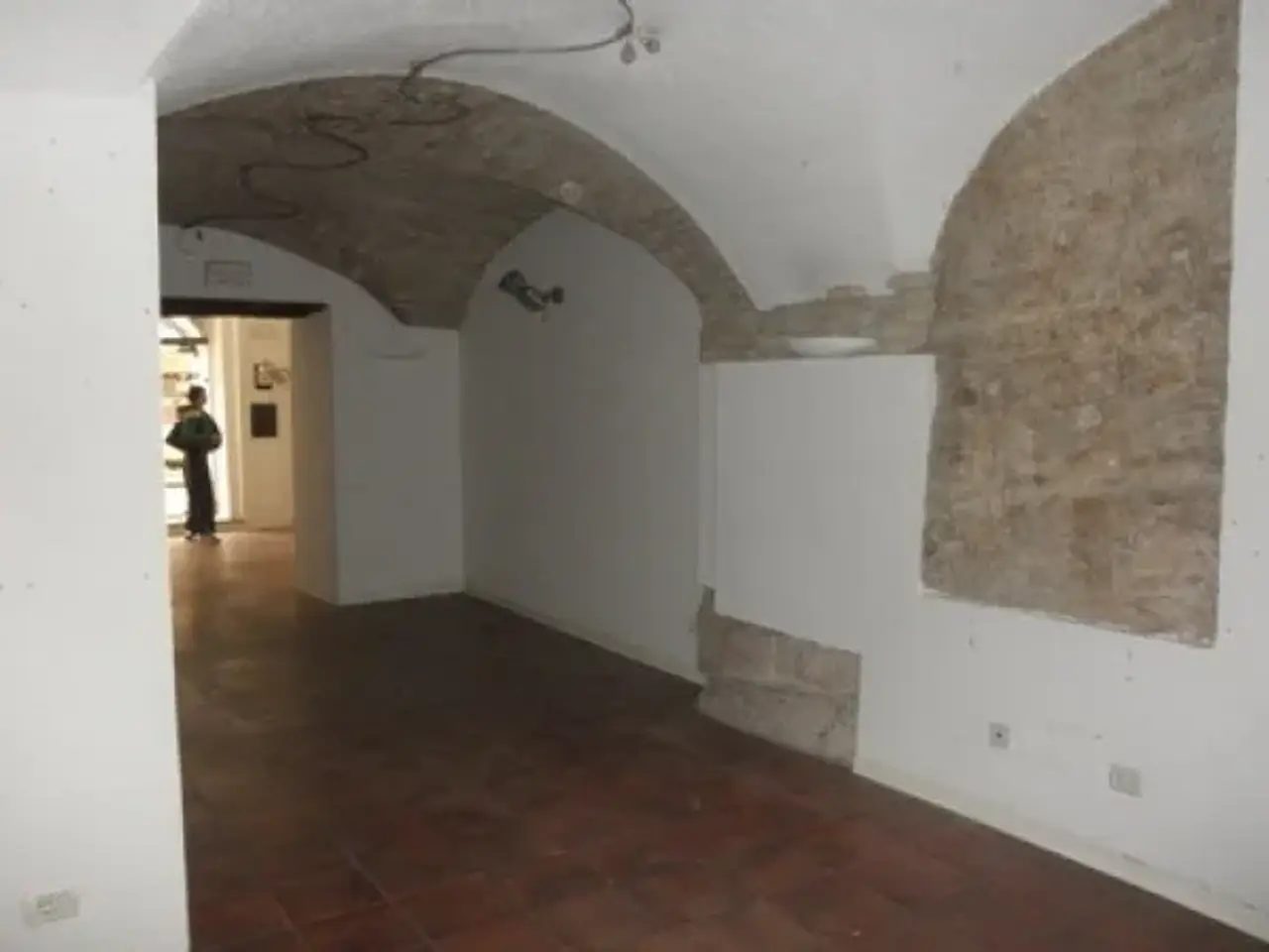 Negozio in Via San Francesco, Assisi, {3} - Foto 1