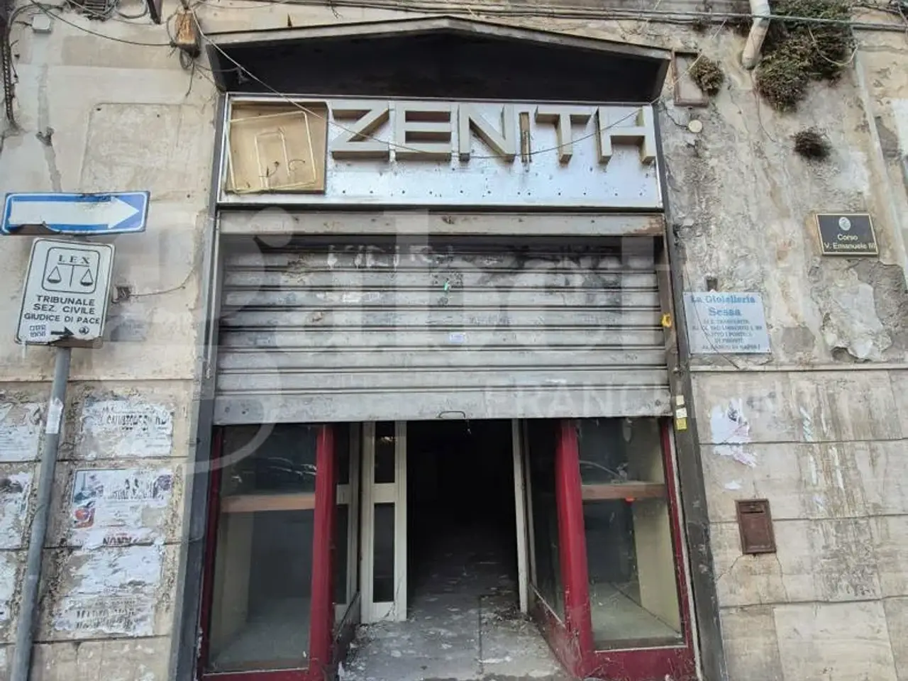 Negozio in Corso Vittorio Emanuele III 180, Torre Annunziata, {3} - Foto 1