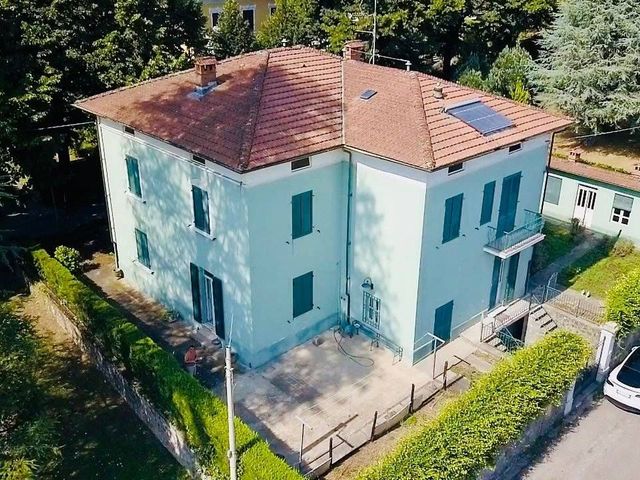 Villa in Via Roma, Barga - Foto 1