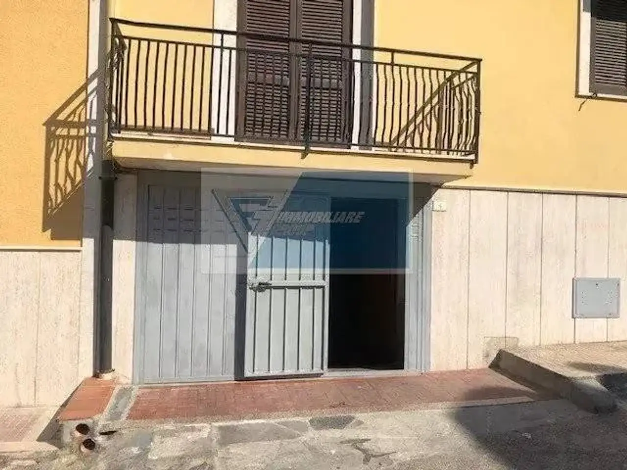 Magazzino in Via Attilio Regolo, Siracusa, {3} - Foto 1