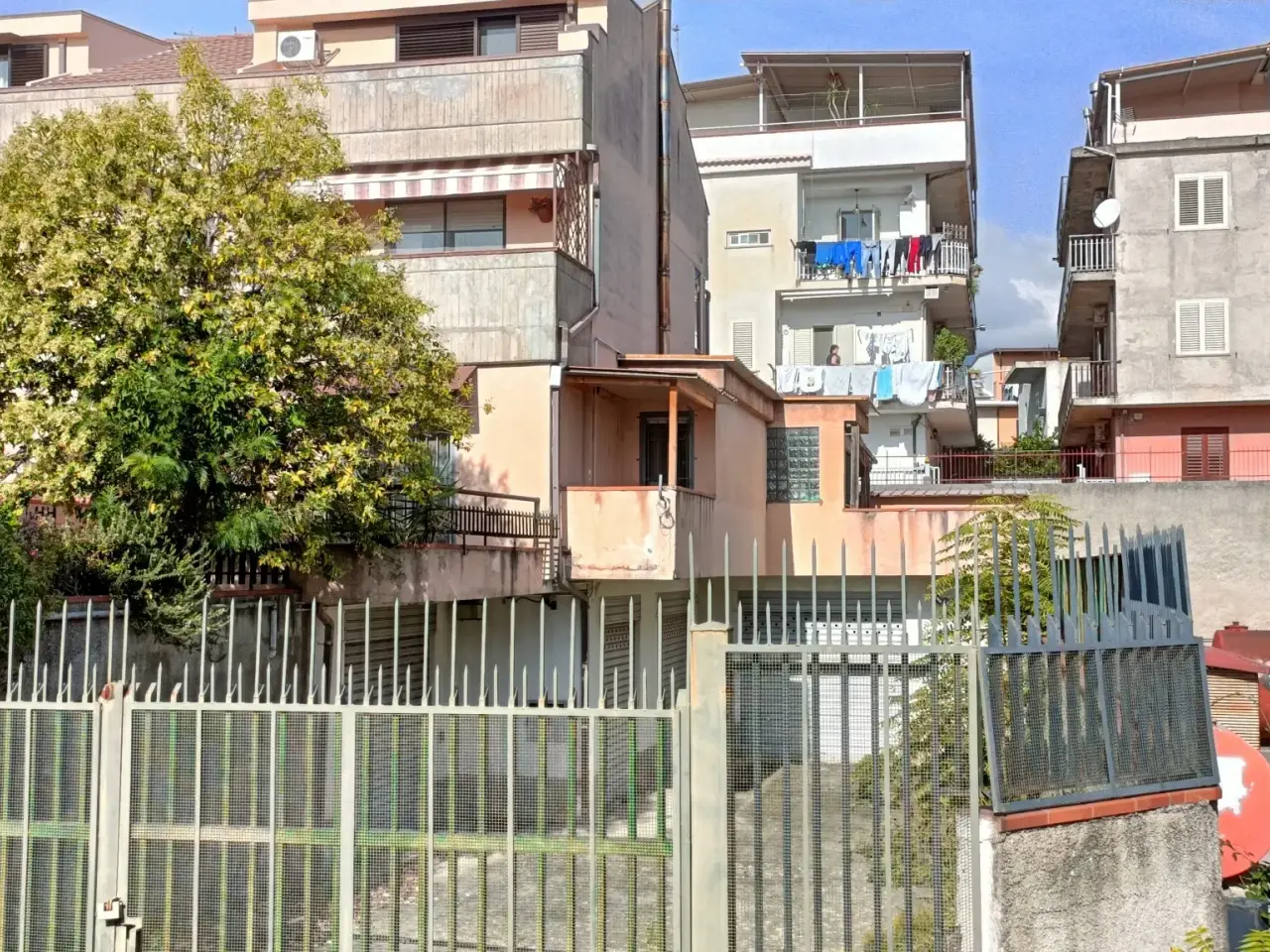 Magazzino in Via del Progresso, Lamezia Terme, {3} - Foto 1