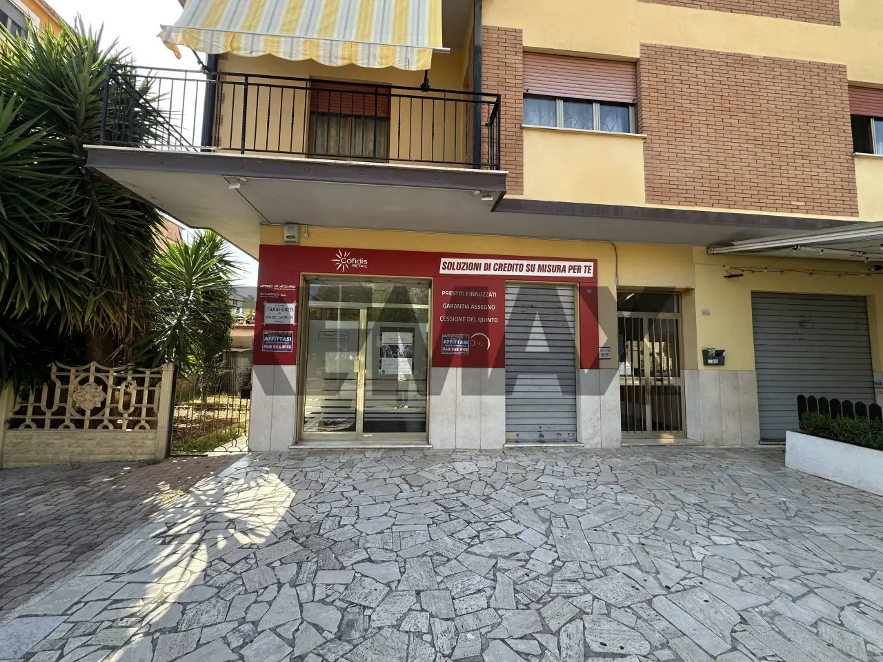 Negozio in , Aprilia, {3} - Foto 1