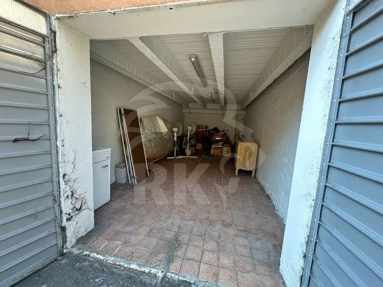 Parcheggio chiuso in Via Reggio Emilia 6, Bologna, {3} - Foto 1