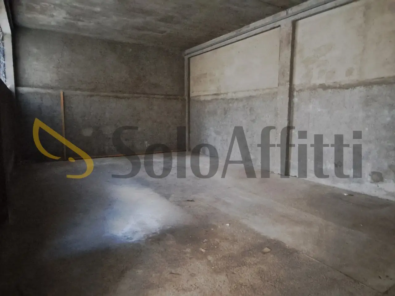 Laboratorio in Corso Isonzo 27, Seveso, {3} - Foto 2