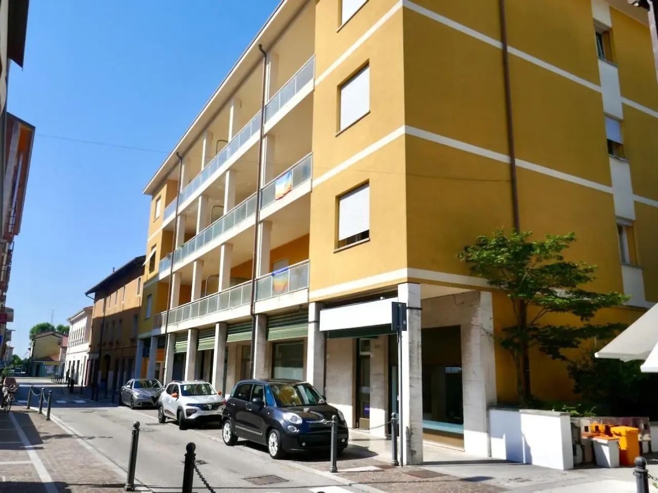 Locale commerciale in , Spilimbergo, {3} - Foto 1