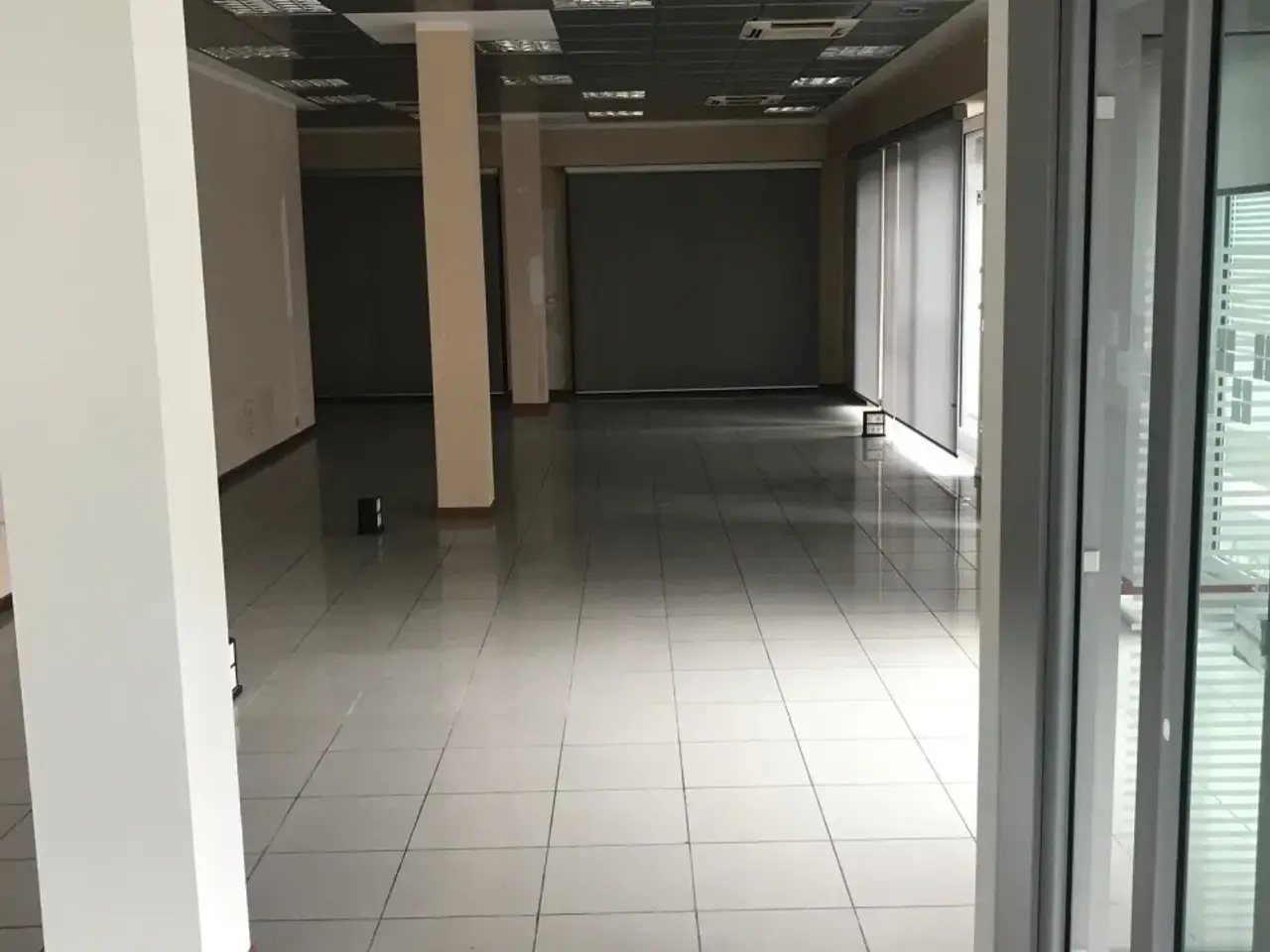 Negozio in Via Borromeo, Padova, {3} - Foto 1