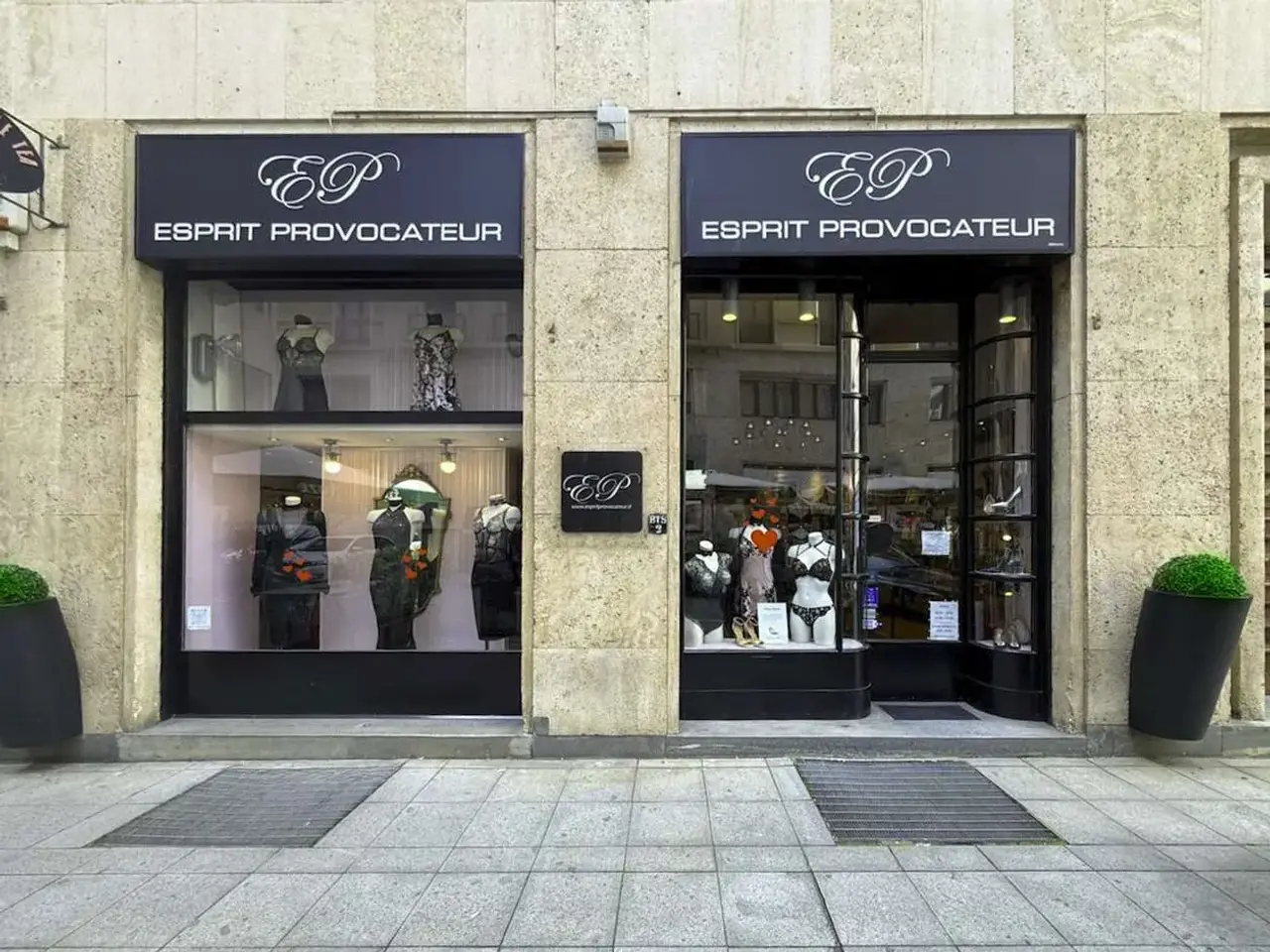 Negozio in Via Buozzi 2, Torino, {3} - Foto 1
