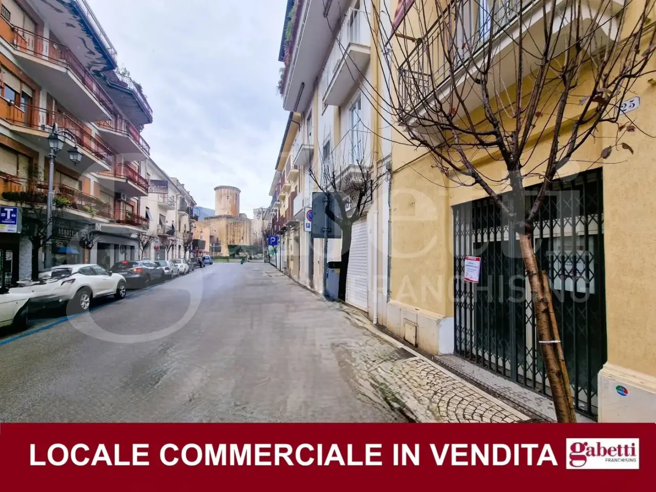 Negozio in Corso Italia 25, Fondi, {3} - Foto 1