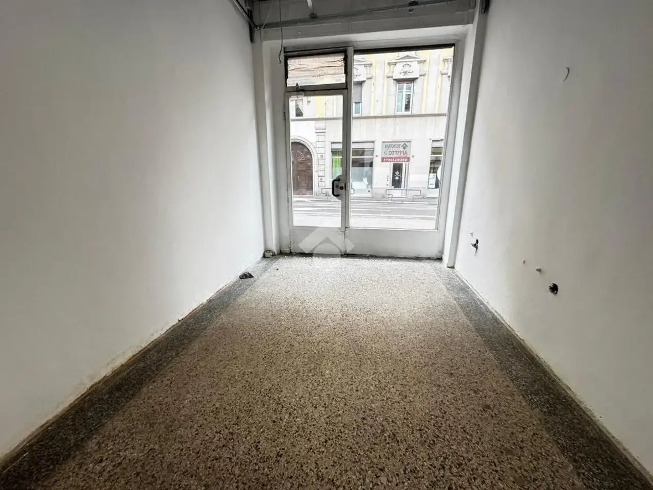 Negozio in Via Giuseppe Verdi 26, Bergamo, {3} - Foto 2