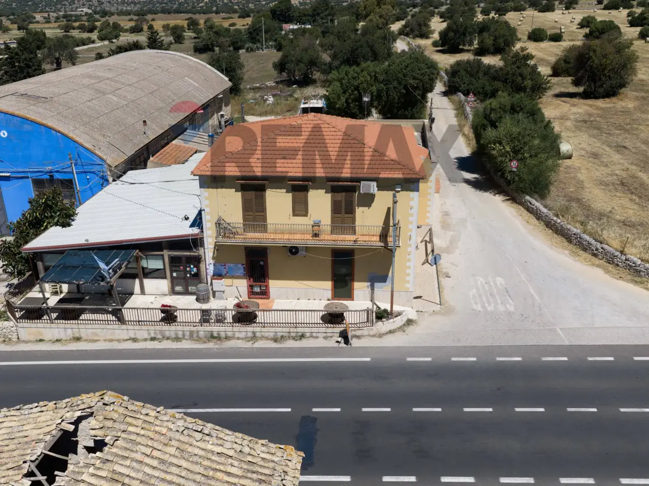 Esercizio commerciale in Contrada Palazzola Snc, Ragusa, {3} - Foto 2