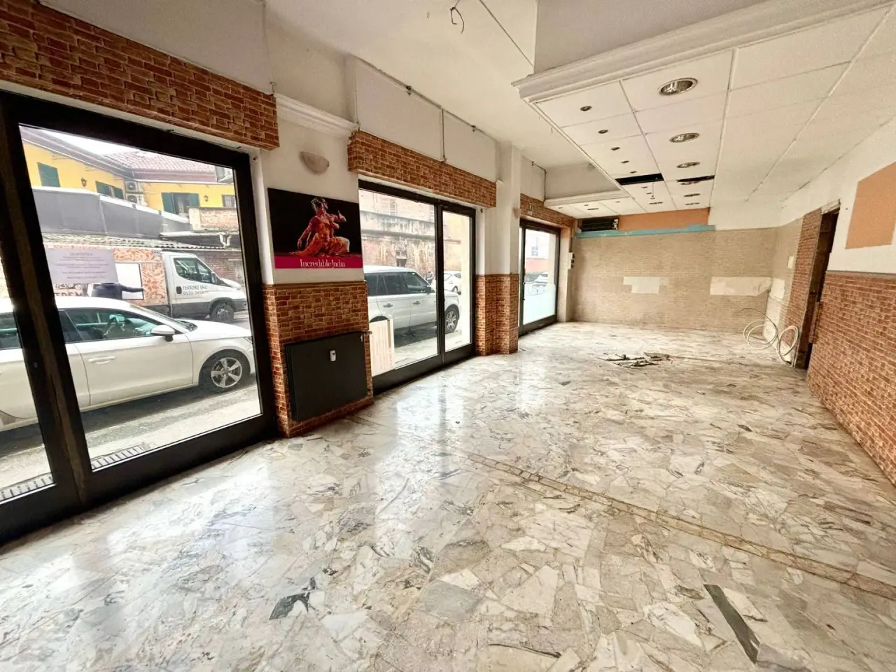 Negozio in Via Claro, Alessandria, {3} - Foto 1