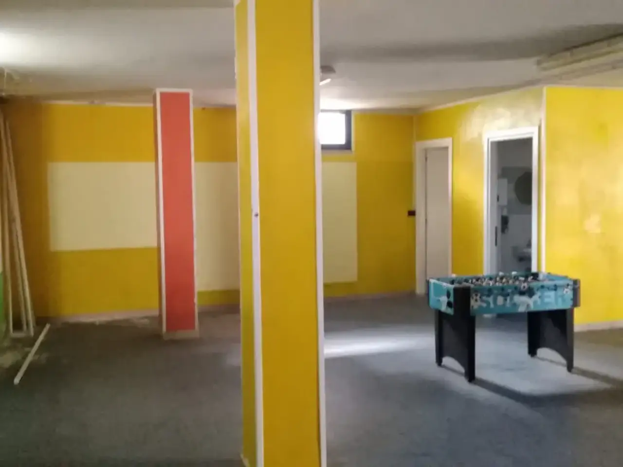 Magazzino in , Selargius, {3} - Foto 1